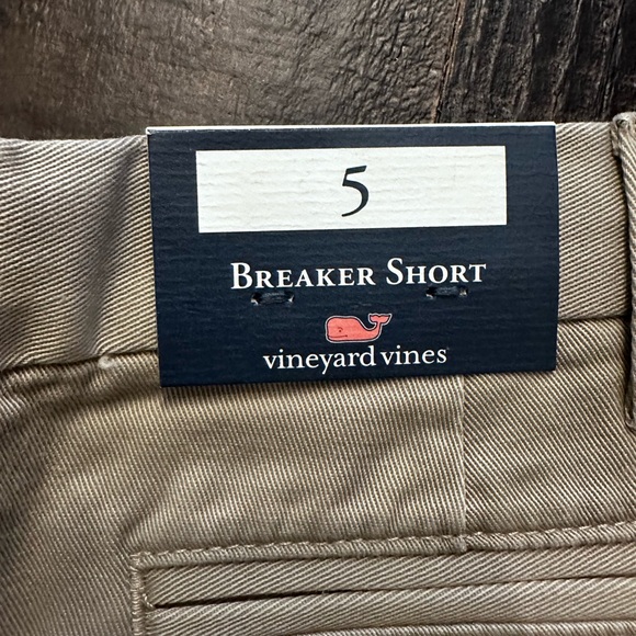 Vineyard Vines Breaker Shorts Size 5 NWT - Picture 3 of 4